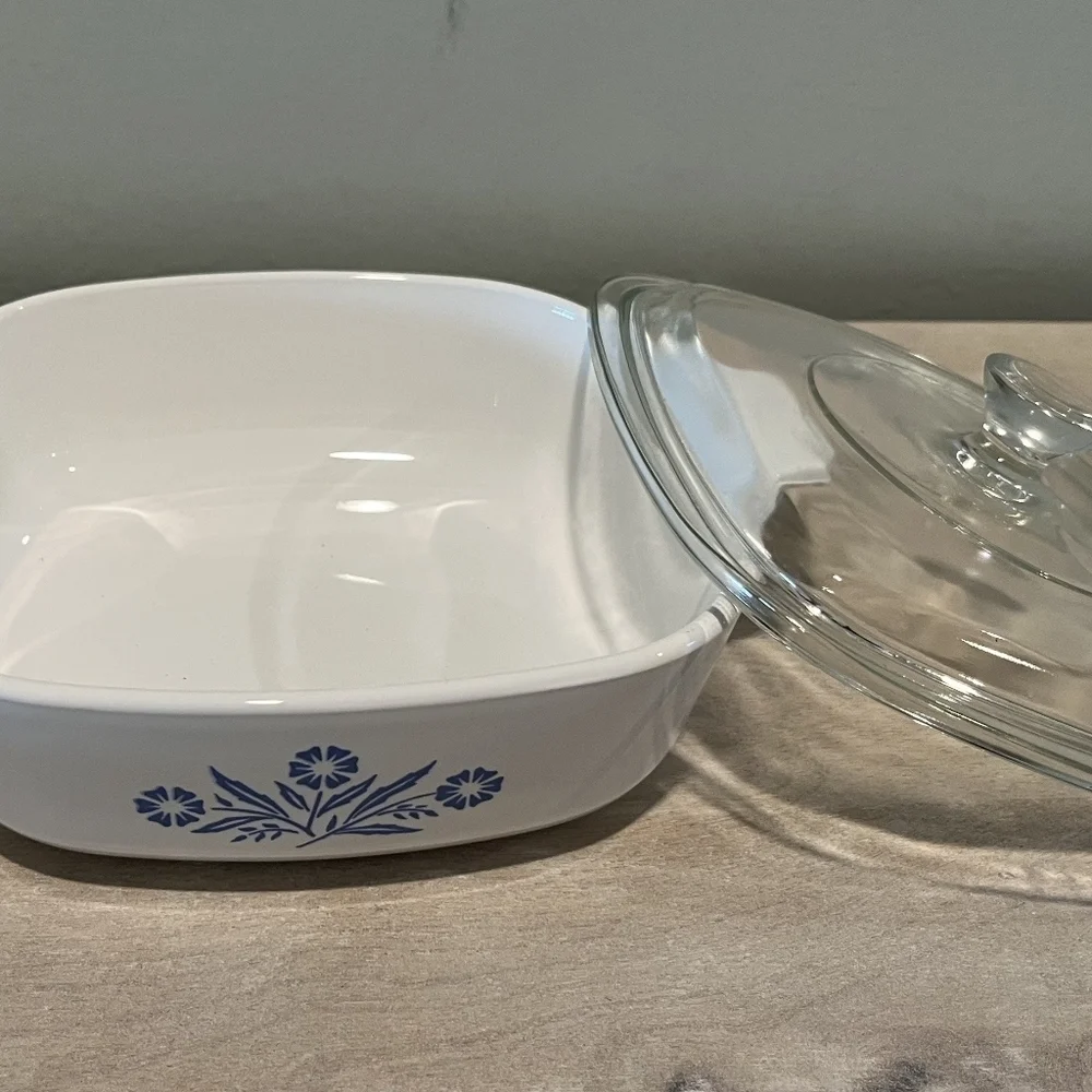 Vintage, Rare Corning Ware P-1-B 1 Qt.‎ Square Casserole With Lid.  Excel…